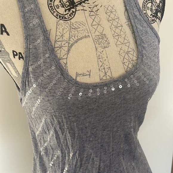 CUTE SEQUINS TANK FROM SAKS - Picture 3 of 5